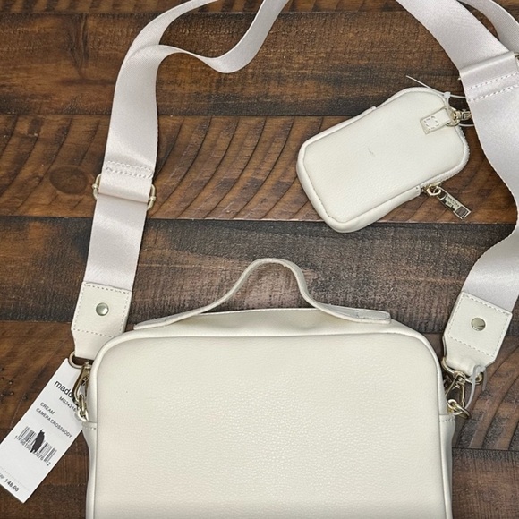 NWT Madden Girl Camera  Crossbody Bag With Pouch - Picture 3 of 11